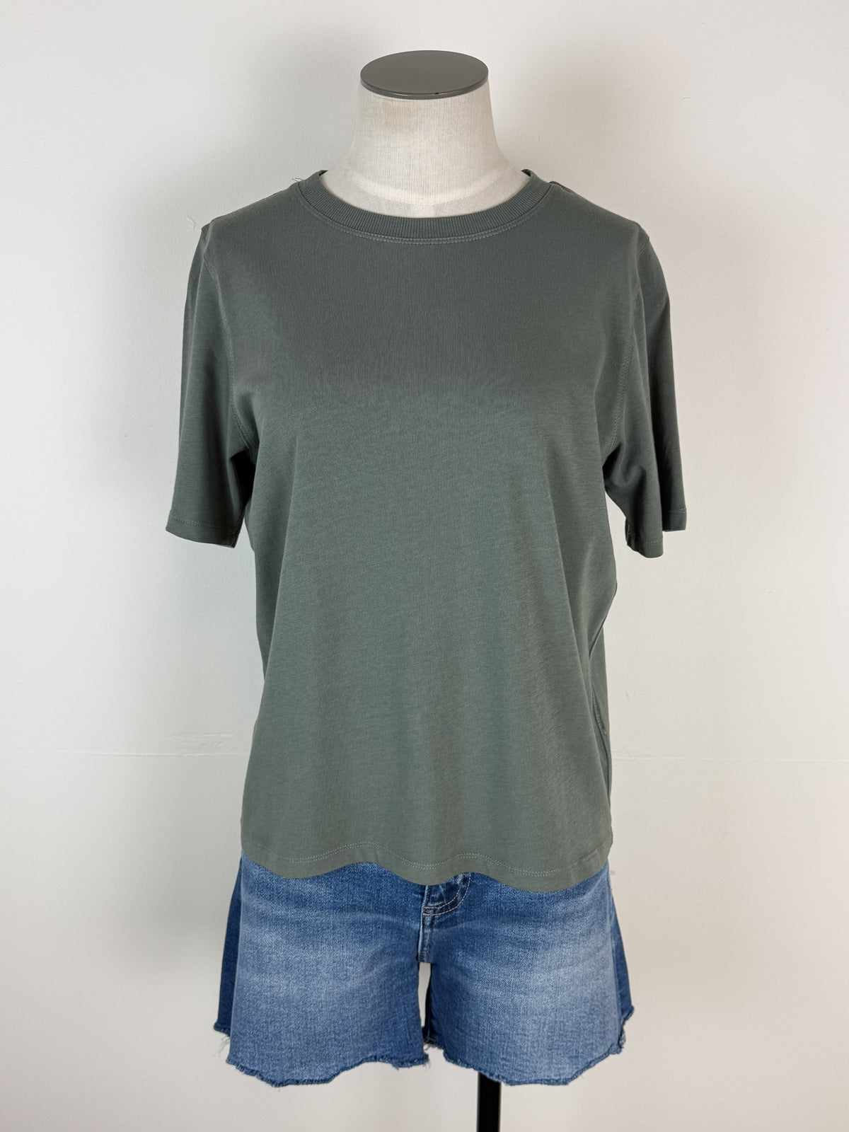 Elle Basic Tee