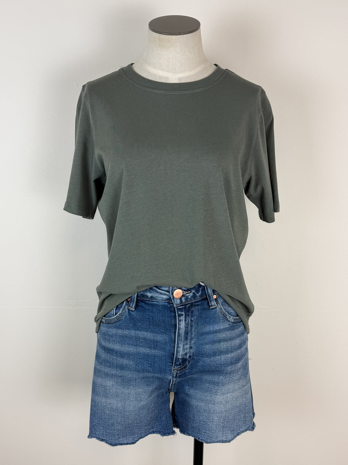 Elle Basic Tee