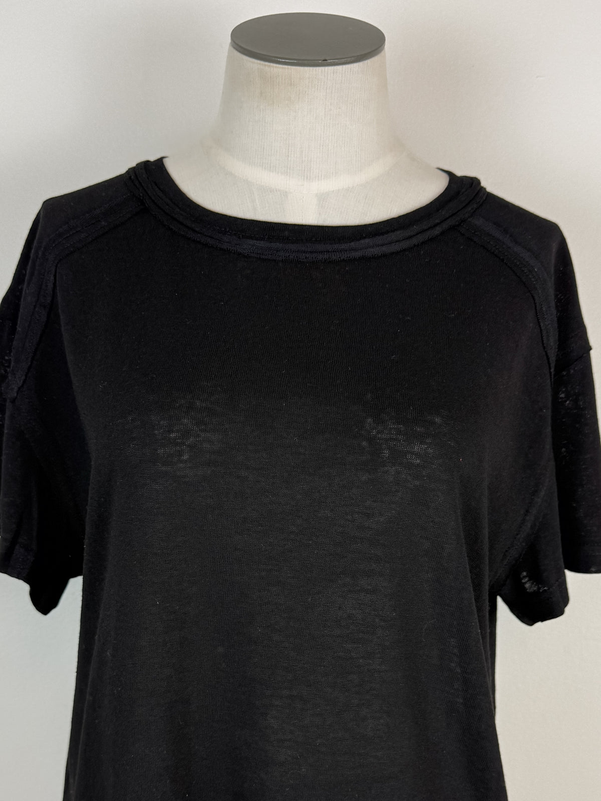 Junie Basic Tee in Black