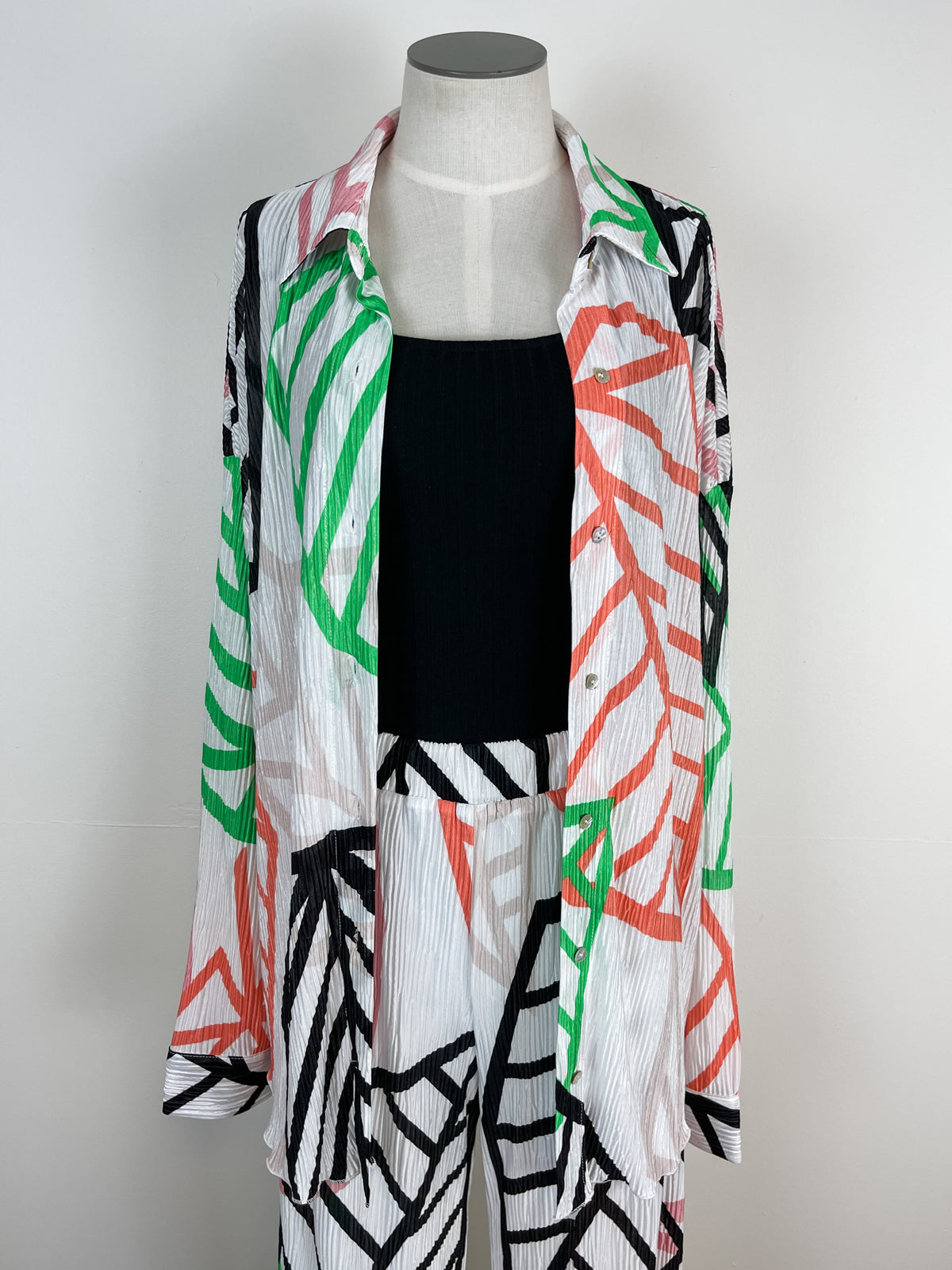 Palm Print Button Up in Multi