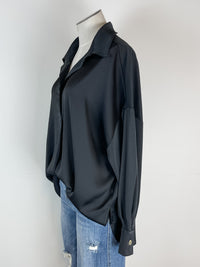 Salem V Neck Blouse in Black