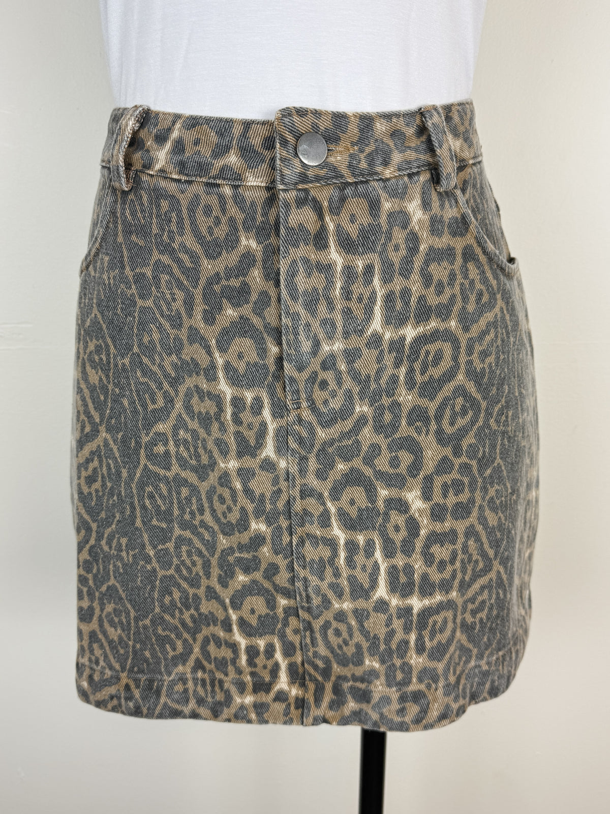 Kennedy Leopard Skirt in Mocha