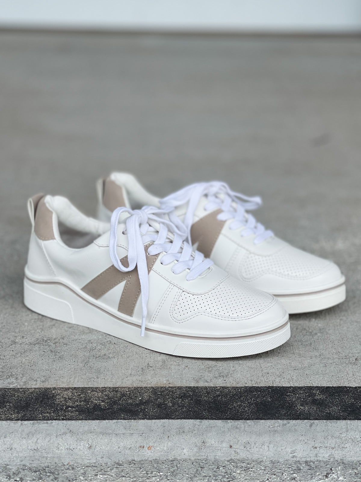 MIA Alta Sneaker in White/Cement