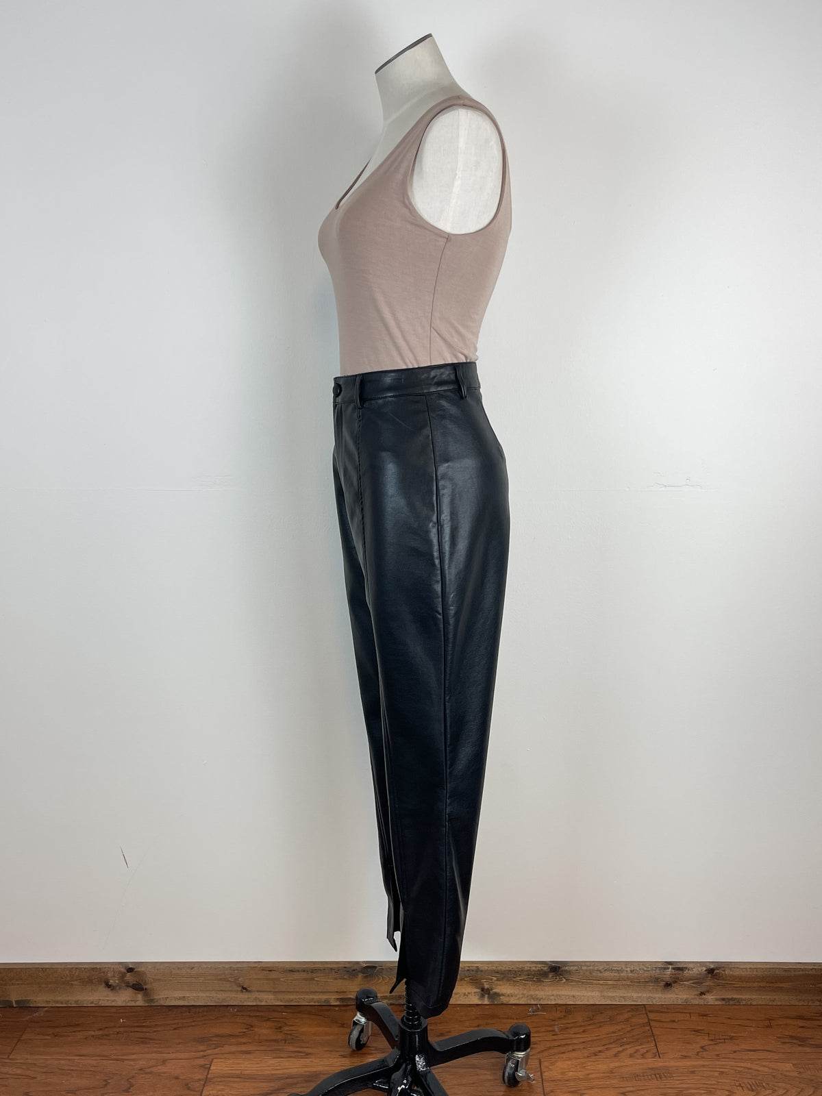 Fay High Waist Split Hem Faux Leather Pants in Black