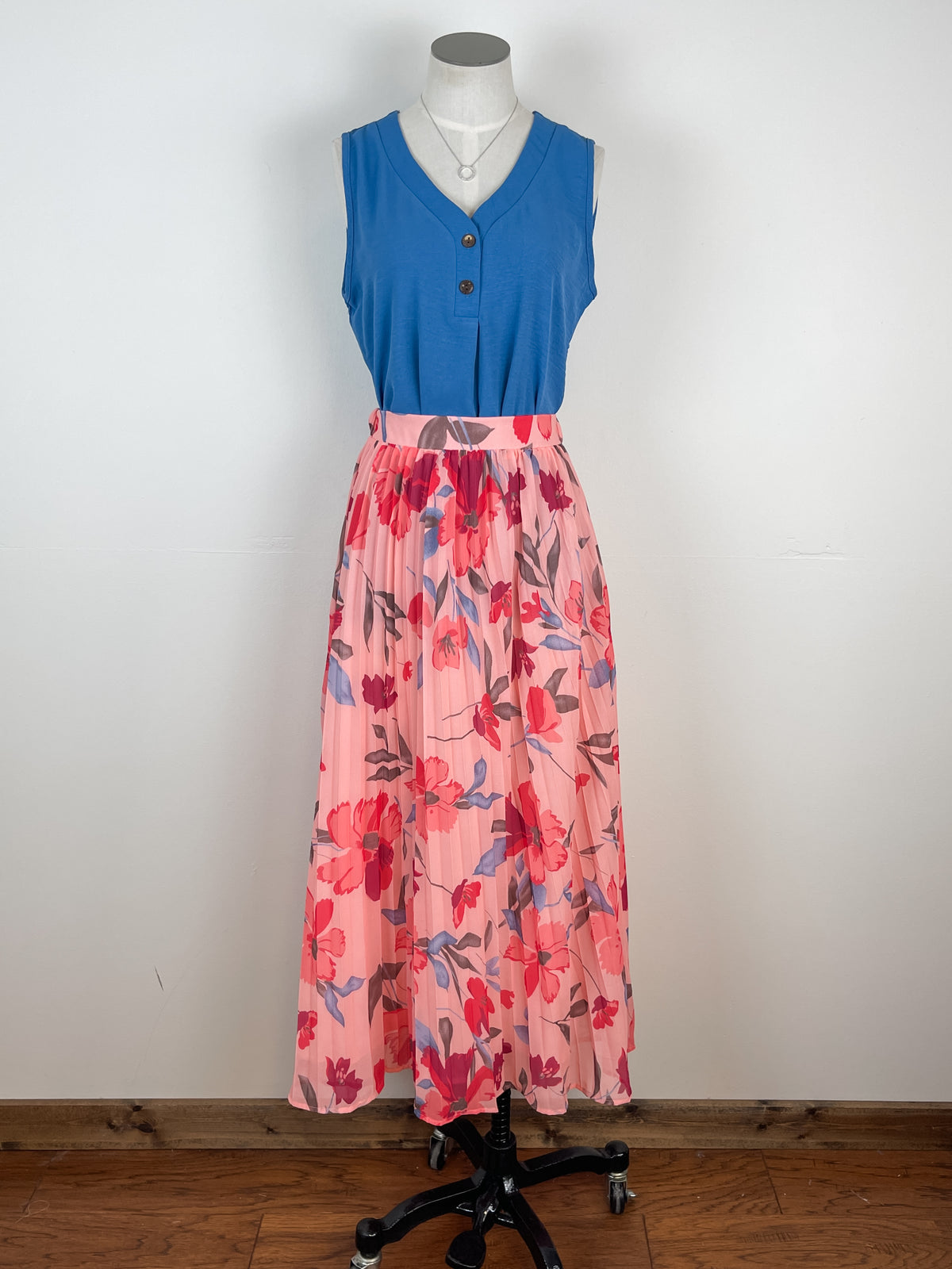 Audrey Floral Pleated Skirt in Pink