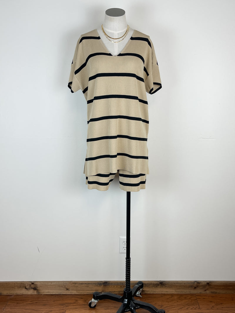Piper V Neck and Short Knit Set in Taupe/Black
