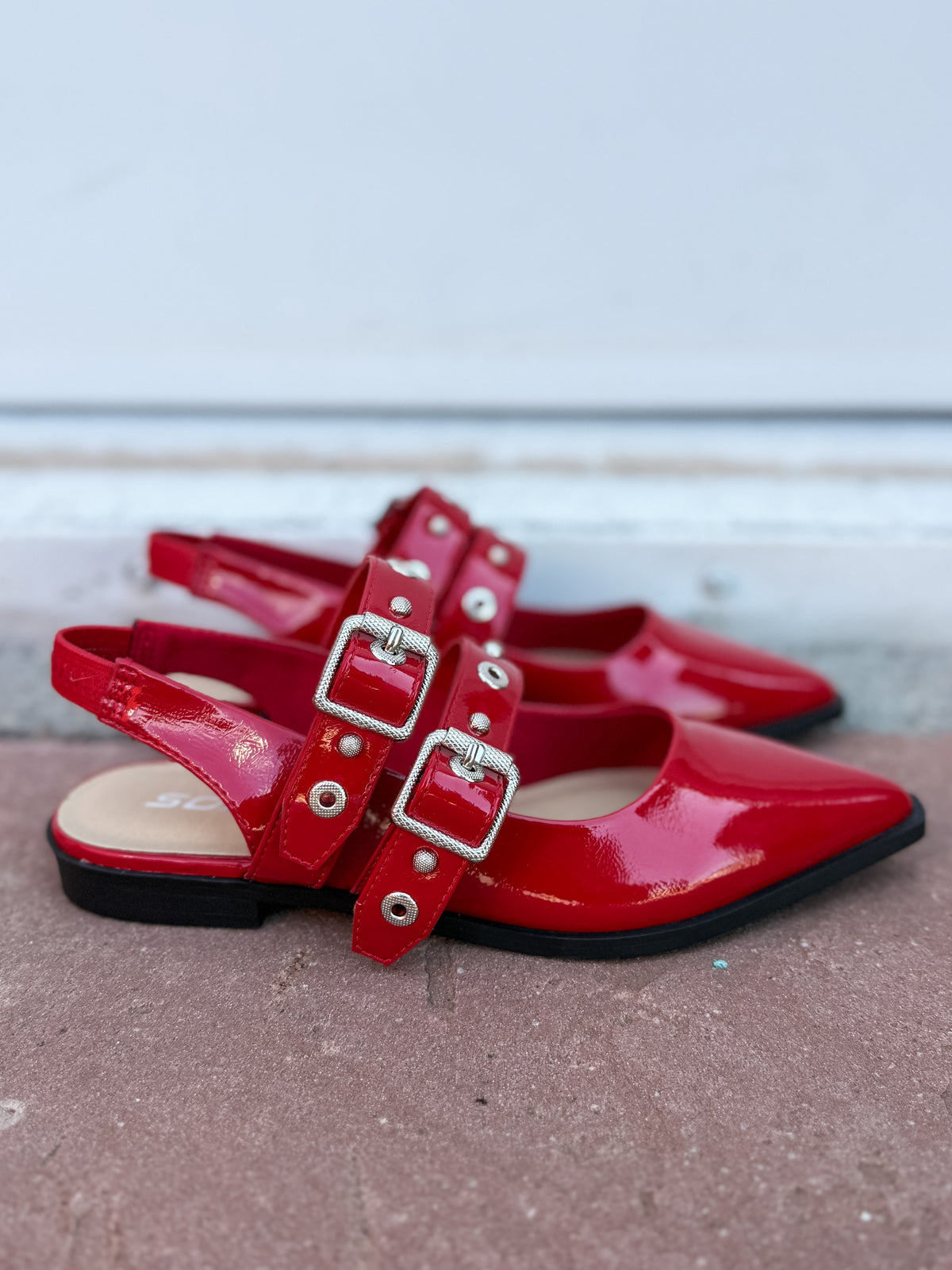 Soda Pointed Toe Slingback in Red