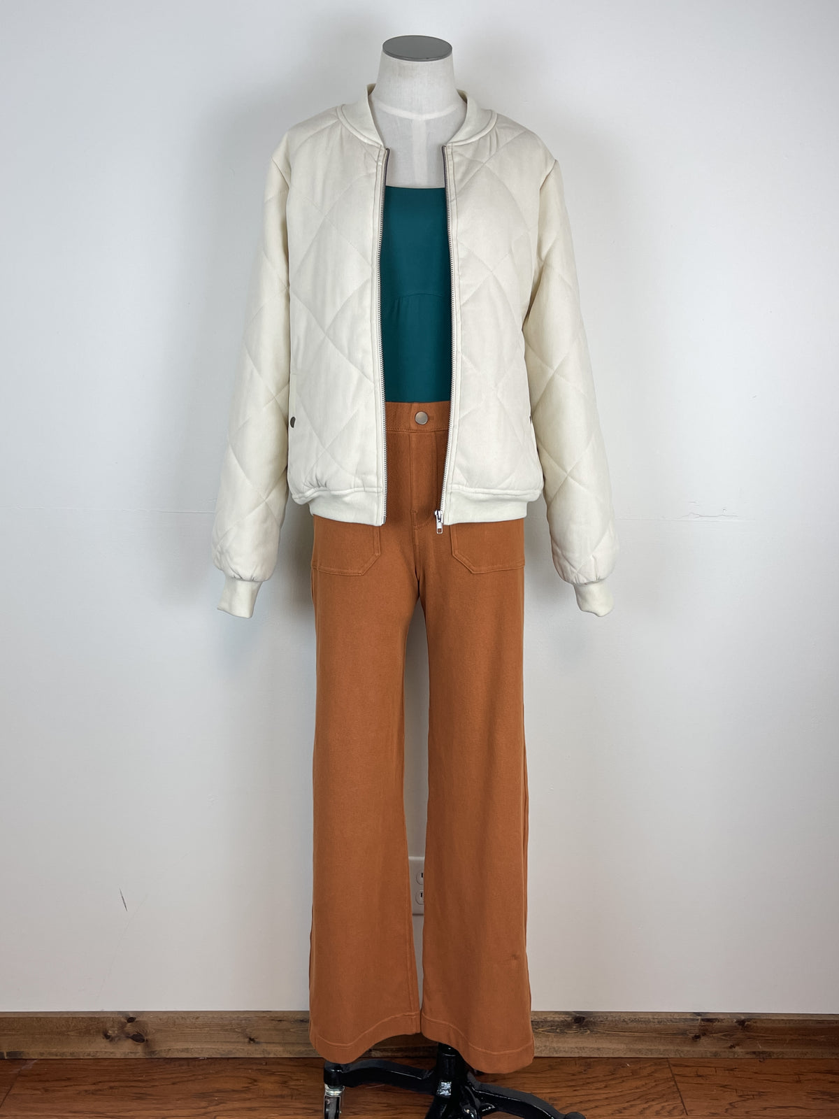 Jules Twill Wide Leg Pant in Chestnut
