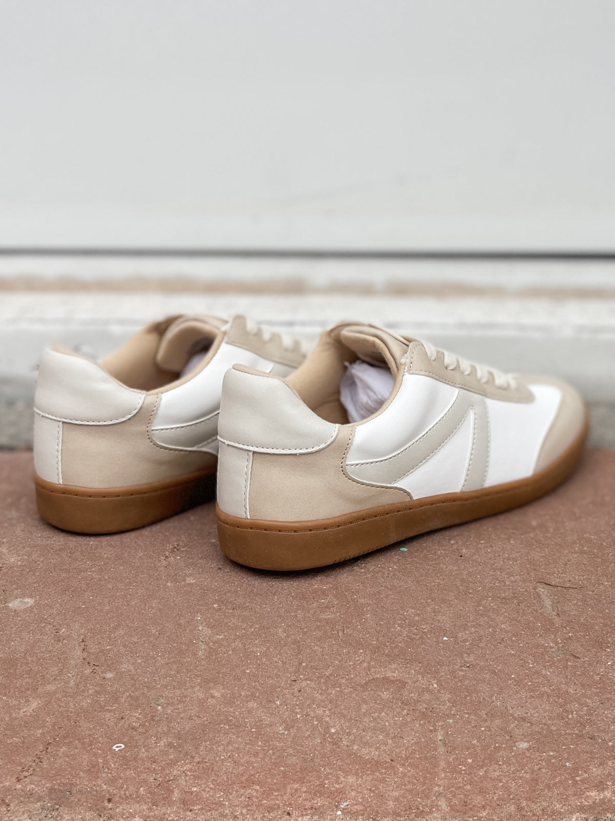 Soda Galton Sneaker in Neutral