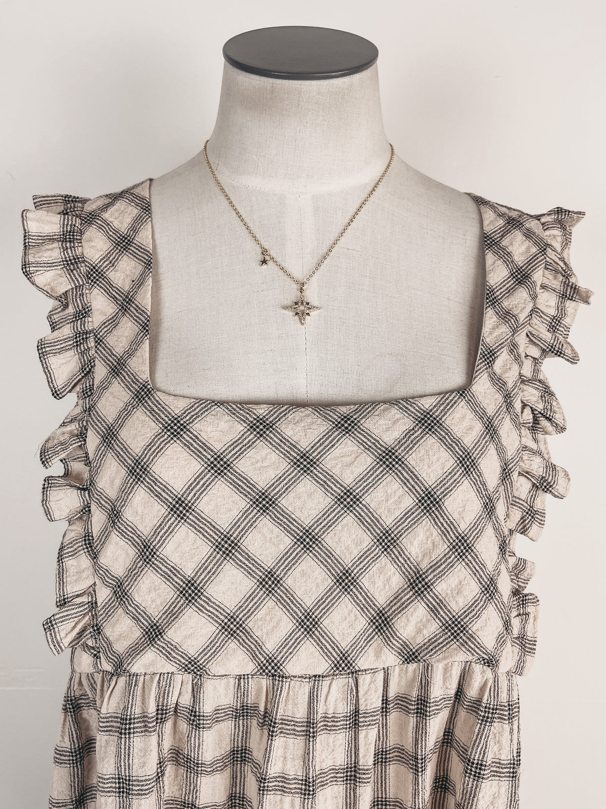 Checkered Frilly Top in Taupe/Brown