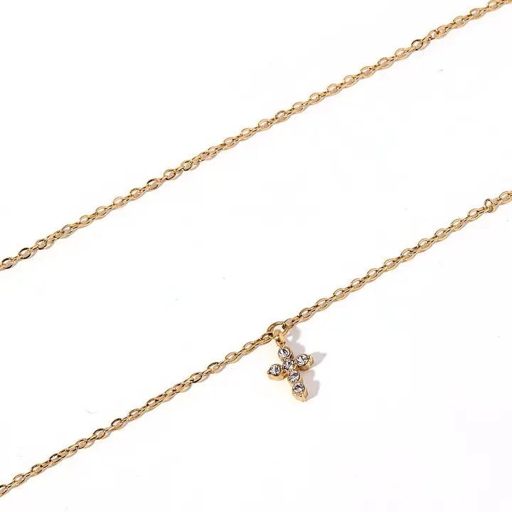 Linny Co. Carly Cross Necklace