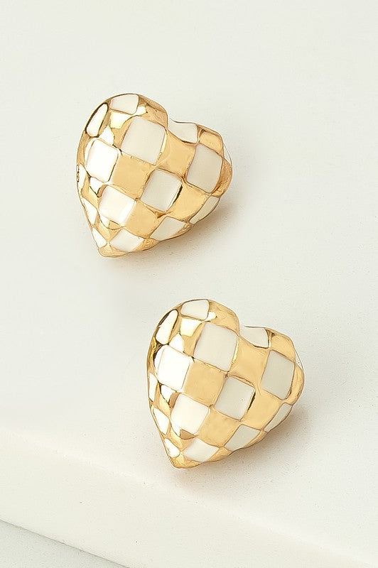 Checkered Puffy Heart Studs in Gold/White