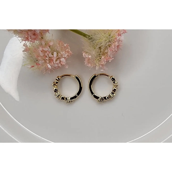 Minnie Heart & CZ Huggie Earring