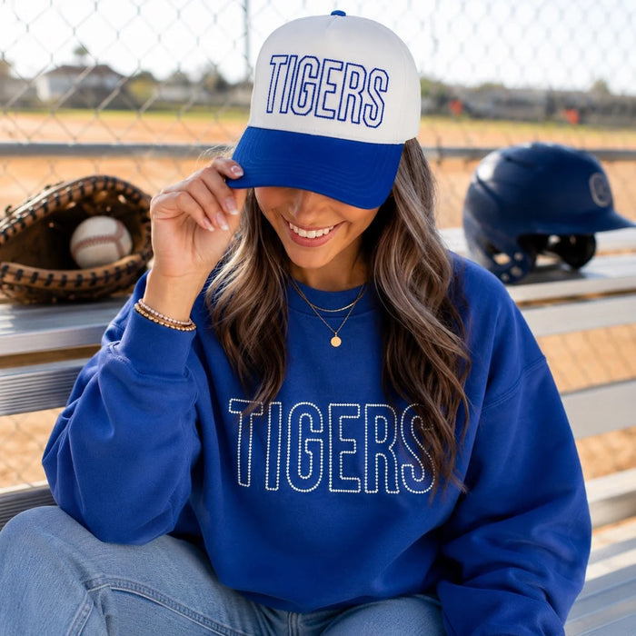 Custom Dot Embroidered Sweatshirt
