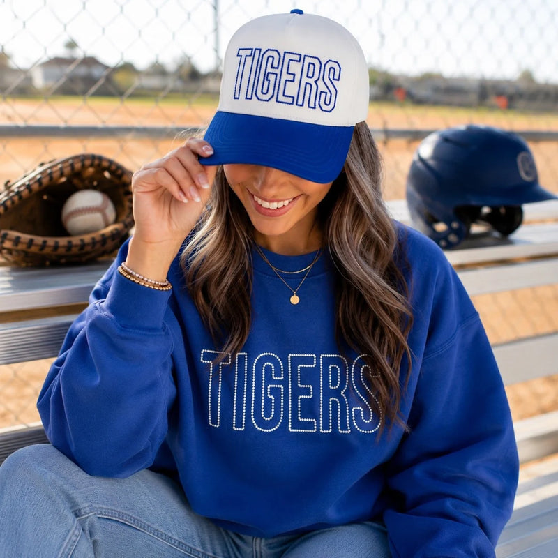 Custom Dot Embroidered Sweatshirt