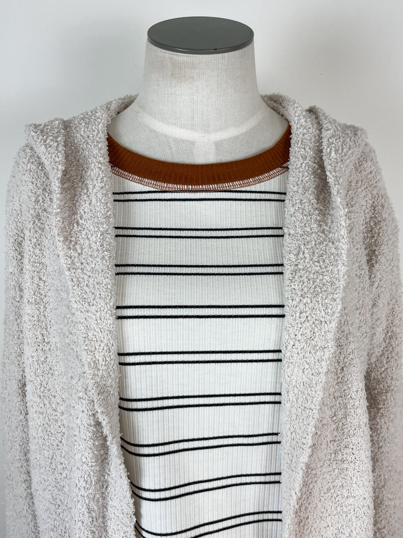 Everly Hooded Cardigan in Almond