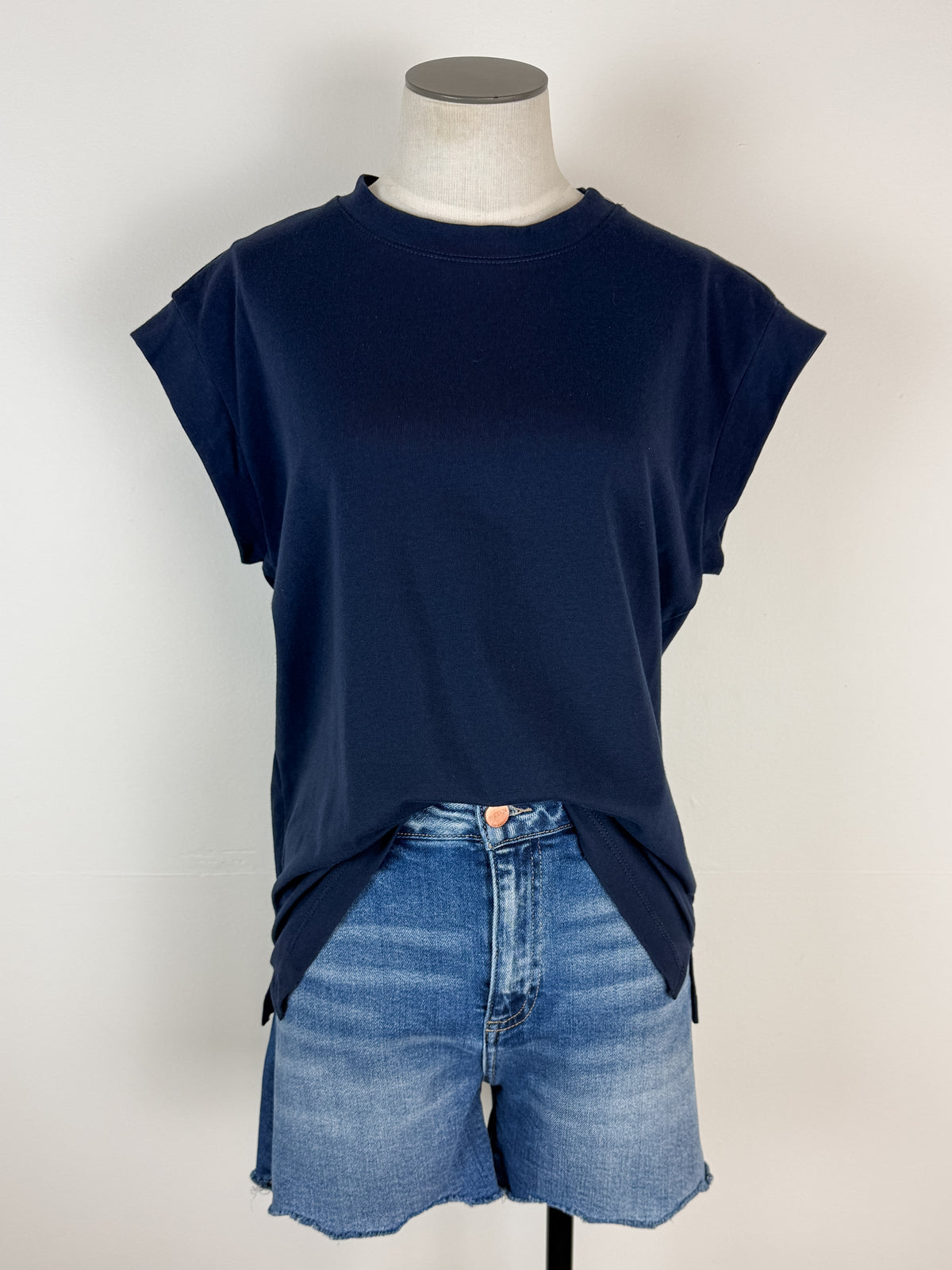 Erin Basic Muscle Tee