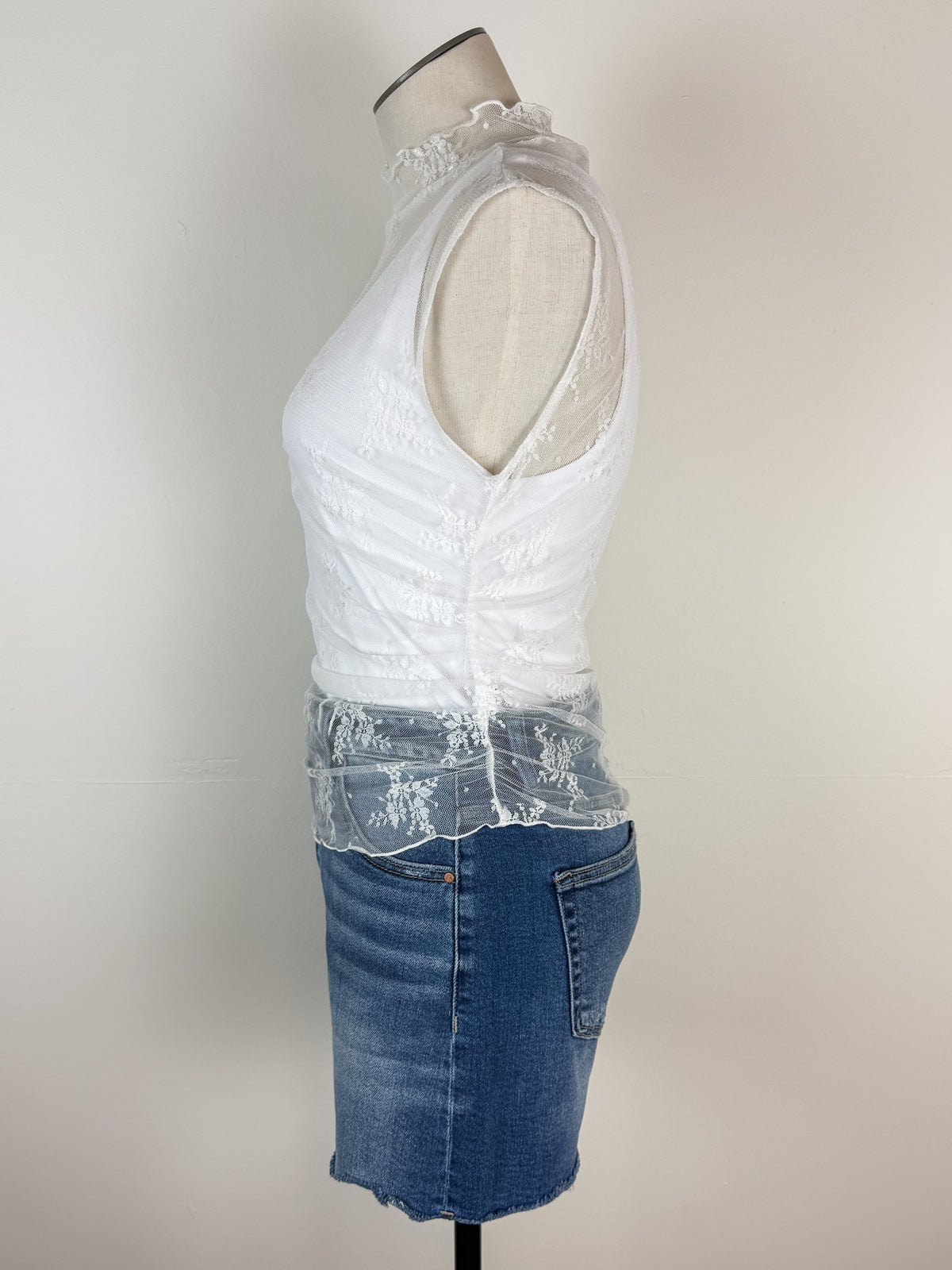 Belle Floral Lace Tank in White