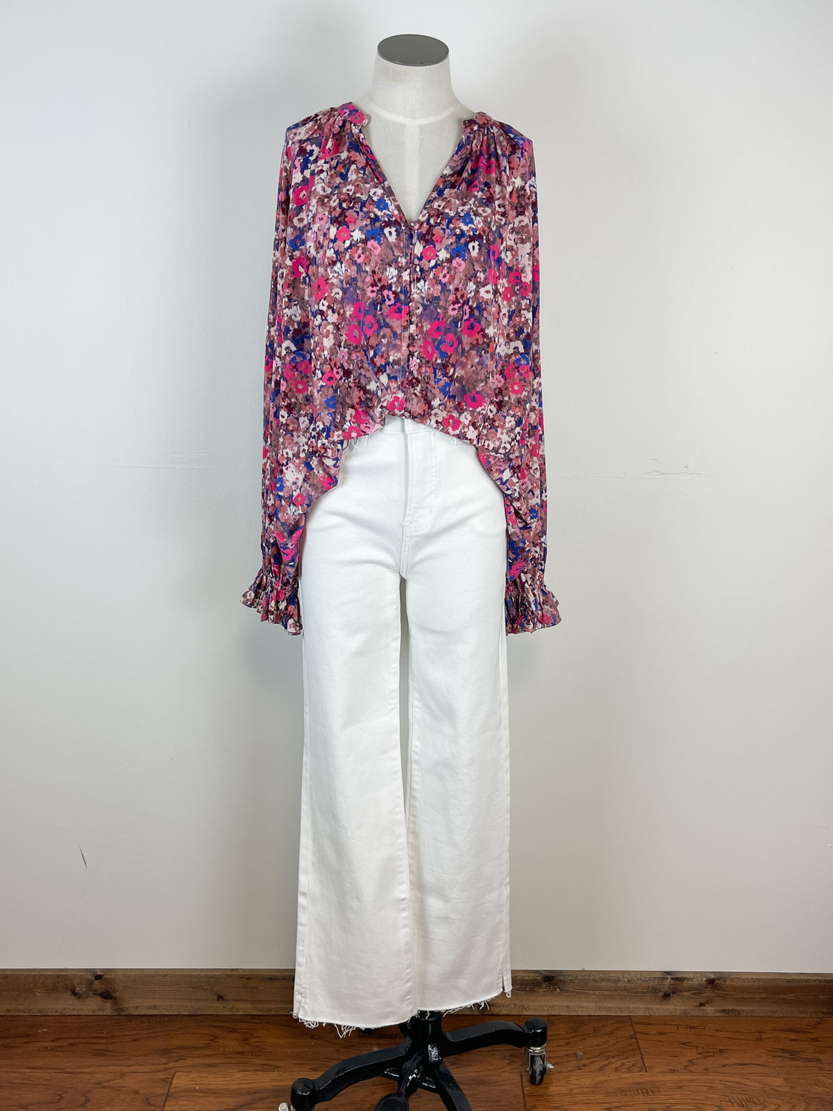 Lilah Abstract Floral Blouse in Purple Mix