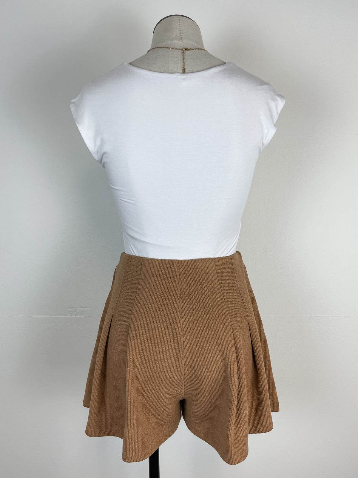 Ribbed Tennis Shorts in Mocha
