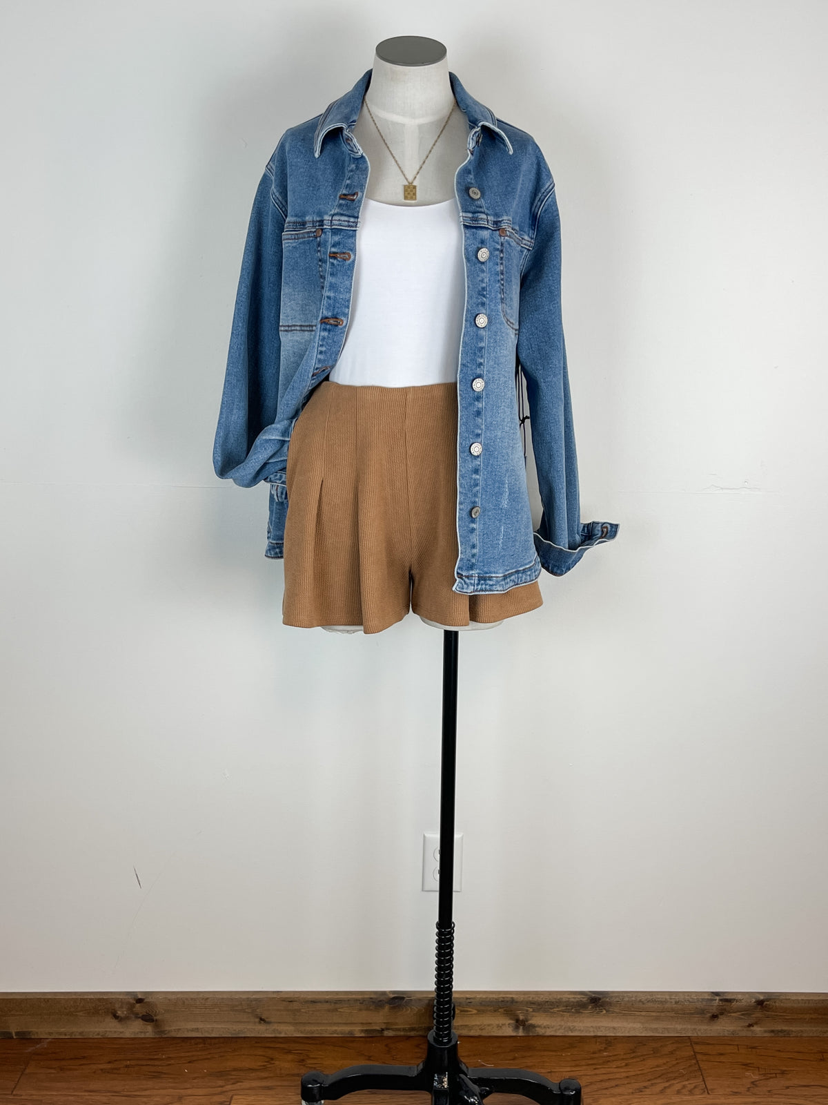 Ribbed Tennis Shorts in Mocha