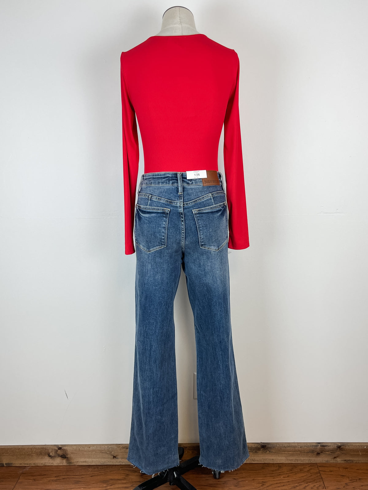 Judy Blue Emmie Mid Rise Tummy Control Vintage Straight Jeans