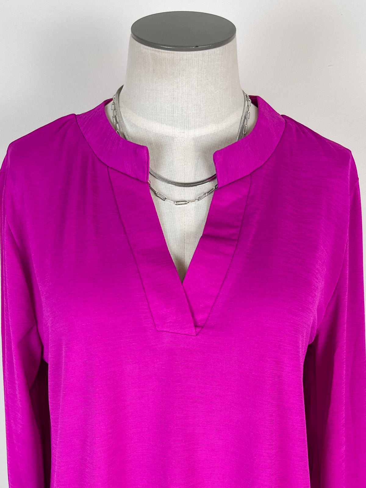 Lizzy Blouse in Magenta