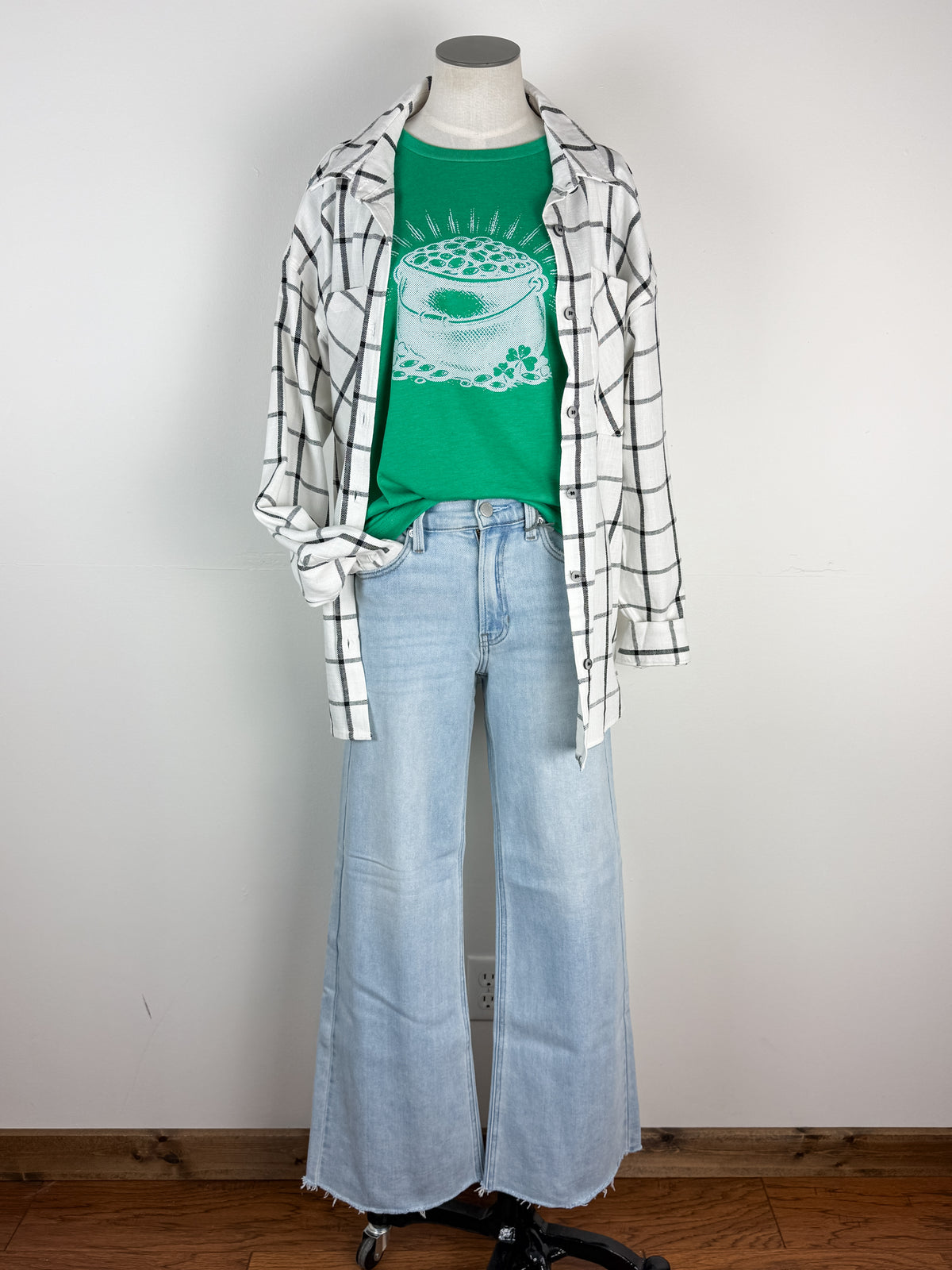 Pot of Gold Tee in Green