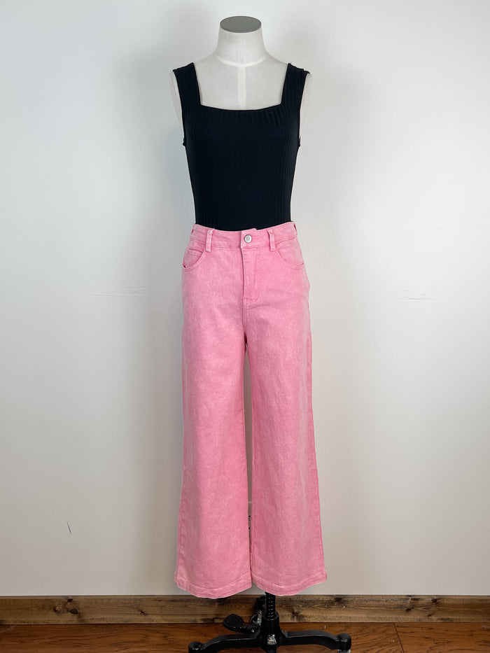 Ankle Straight Leg Jeans in Pink