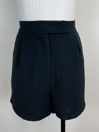 Tailored Short in Black