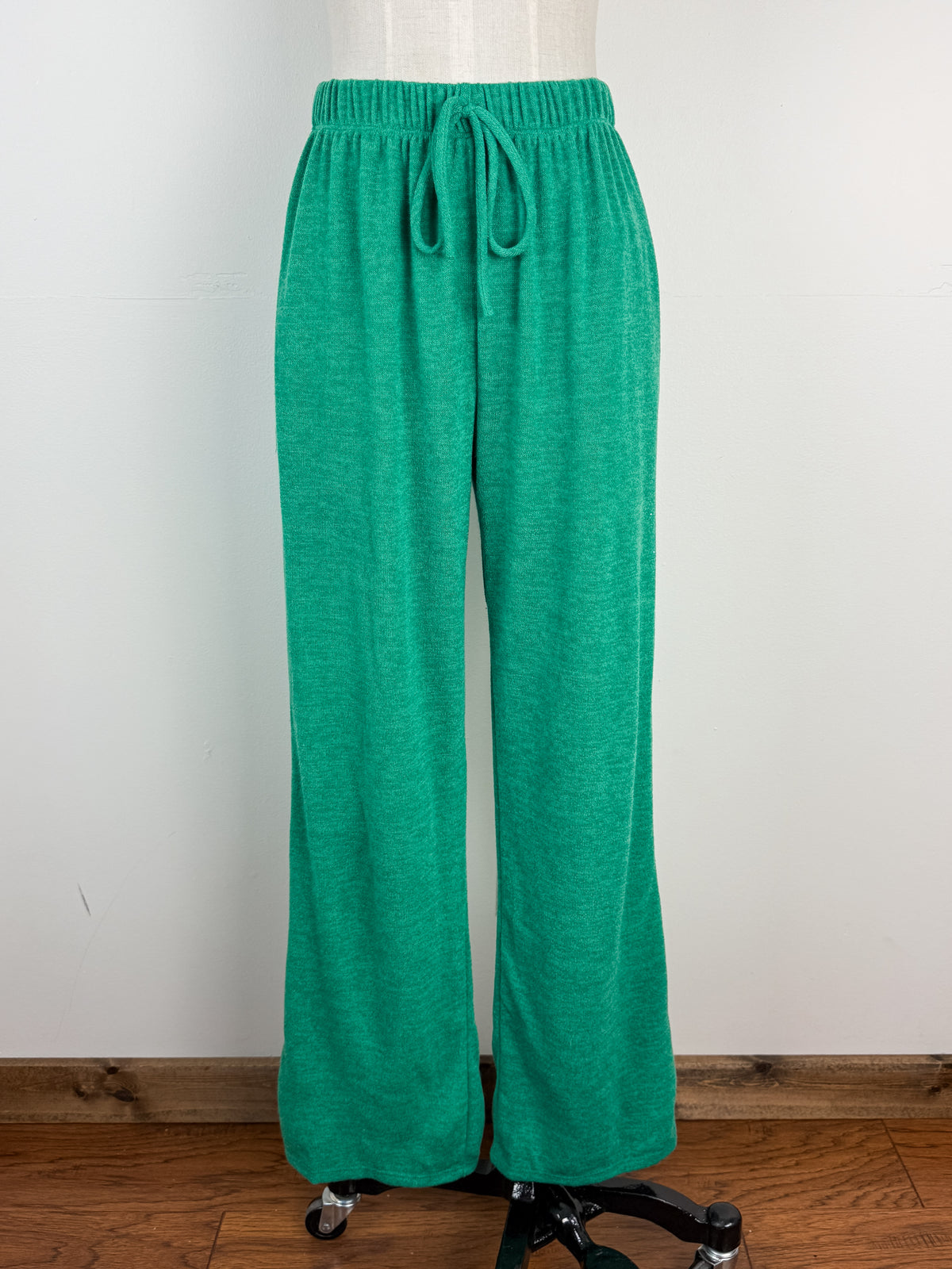 Leah High Waist Pant in Green
