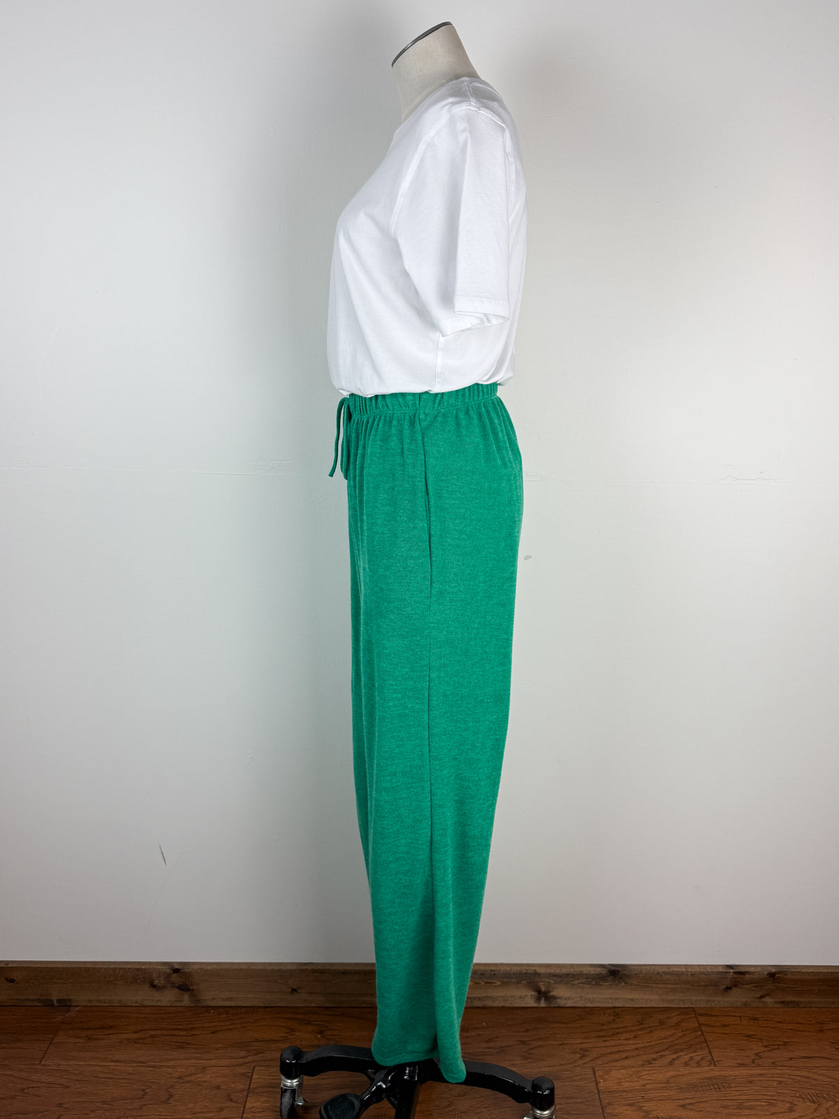 Leah High Waist Pant in Green