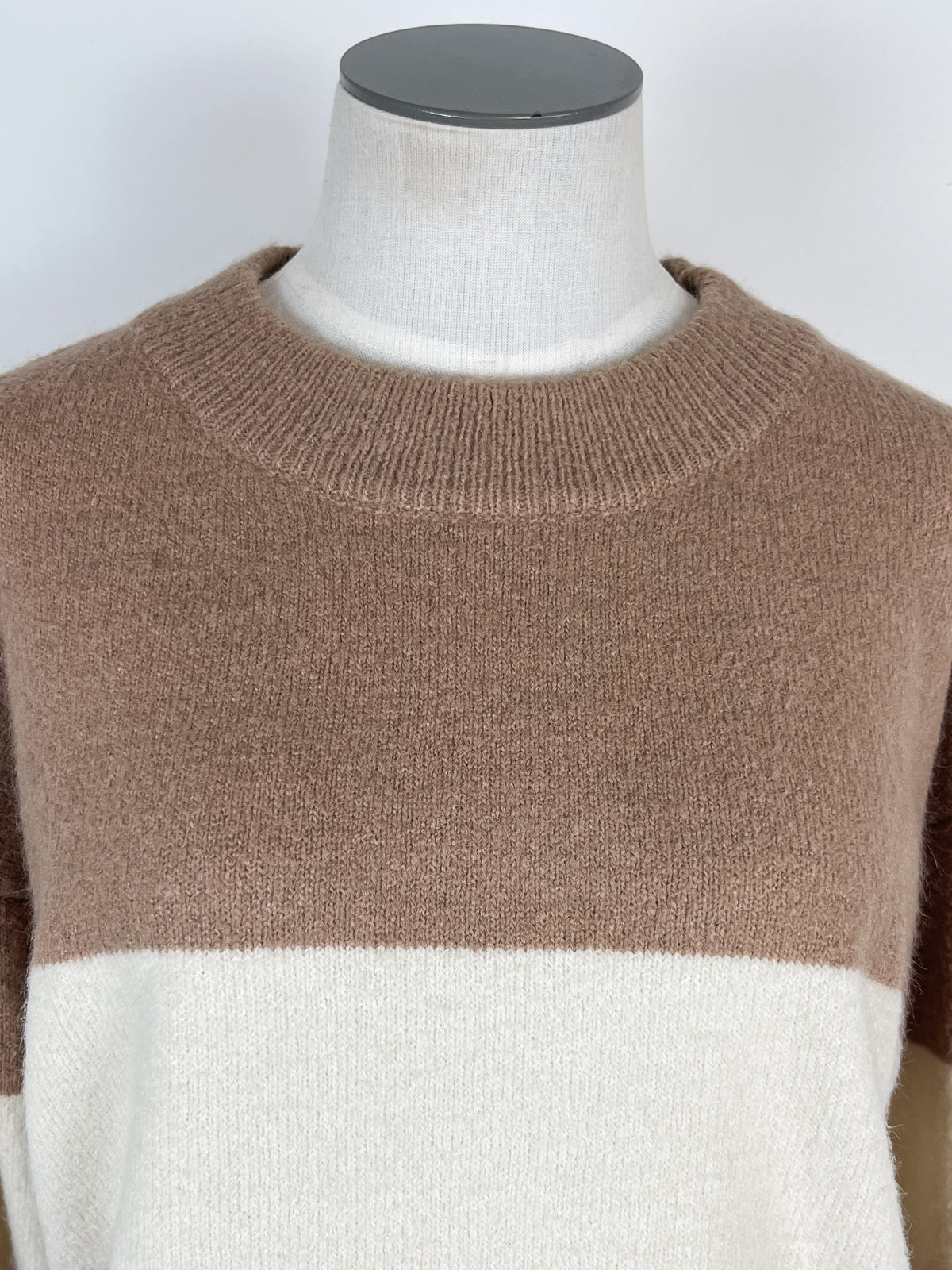 Wren Color Block Sweater in Camel/Cream