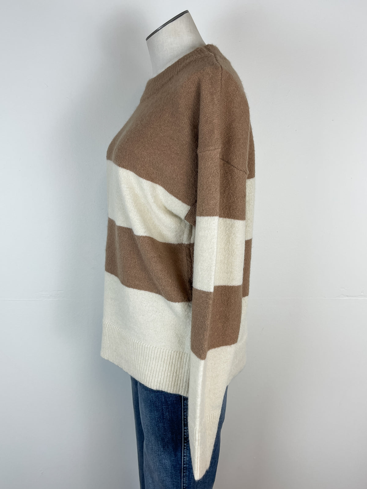 Wren Color Block Sweater in Camel/Cream