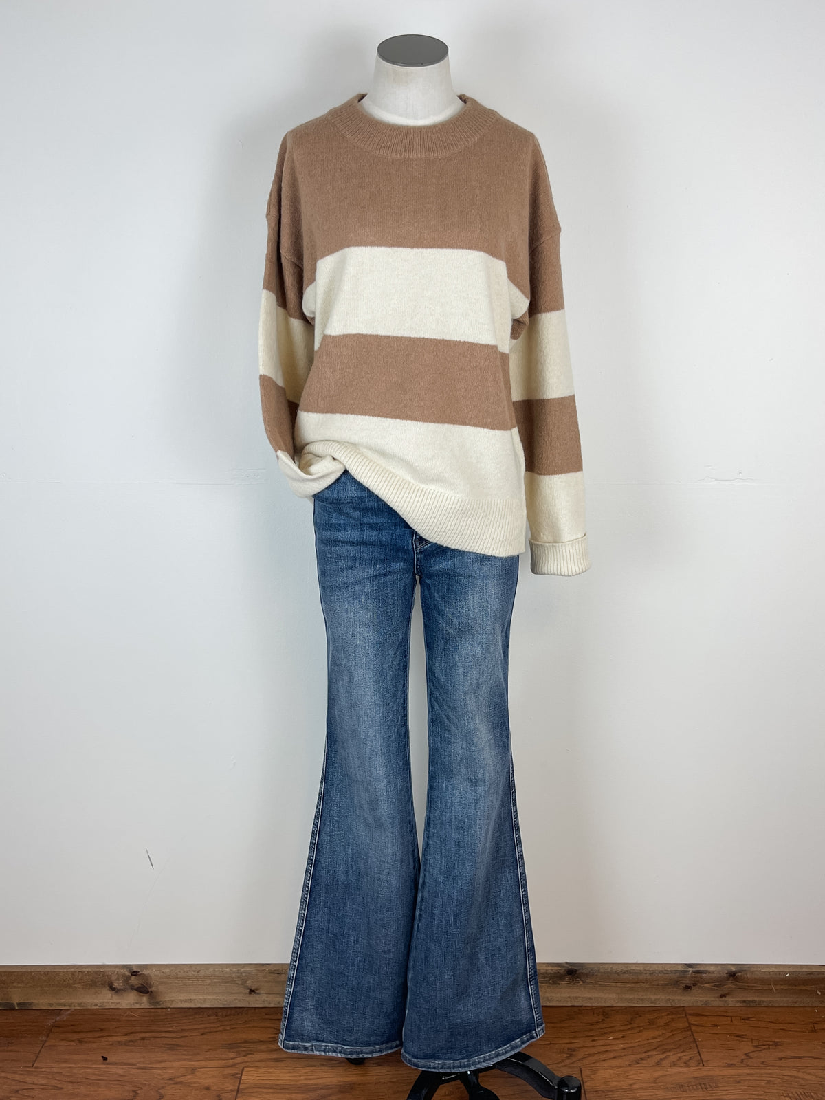 Wren Color Block Sweater in Camel/Cream