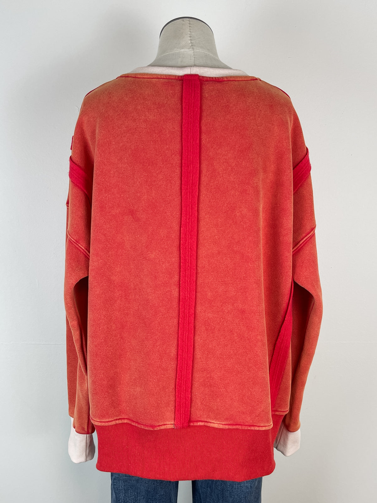 Riley Pullover in Tomato