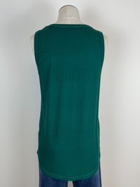 Basic Ribbed Pocket Tank in Hunter Green