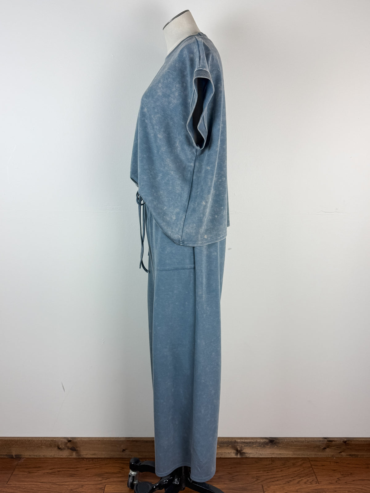 Brielle Mineral Washed Scuba Set in Dusty Blue