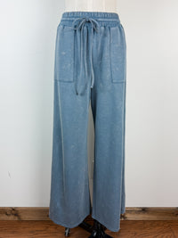 Brielle Mineral Washed Scuba Set in Dusty Blue