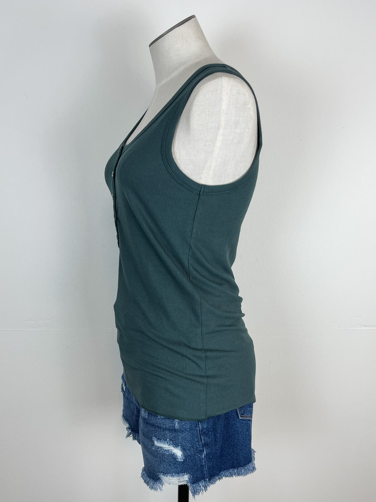 Basic Ribbed Henley Tank