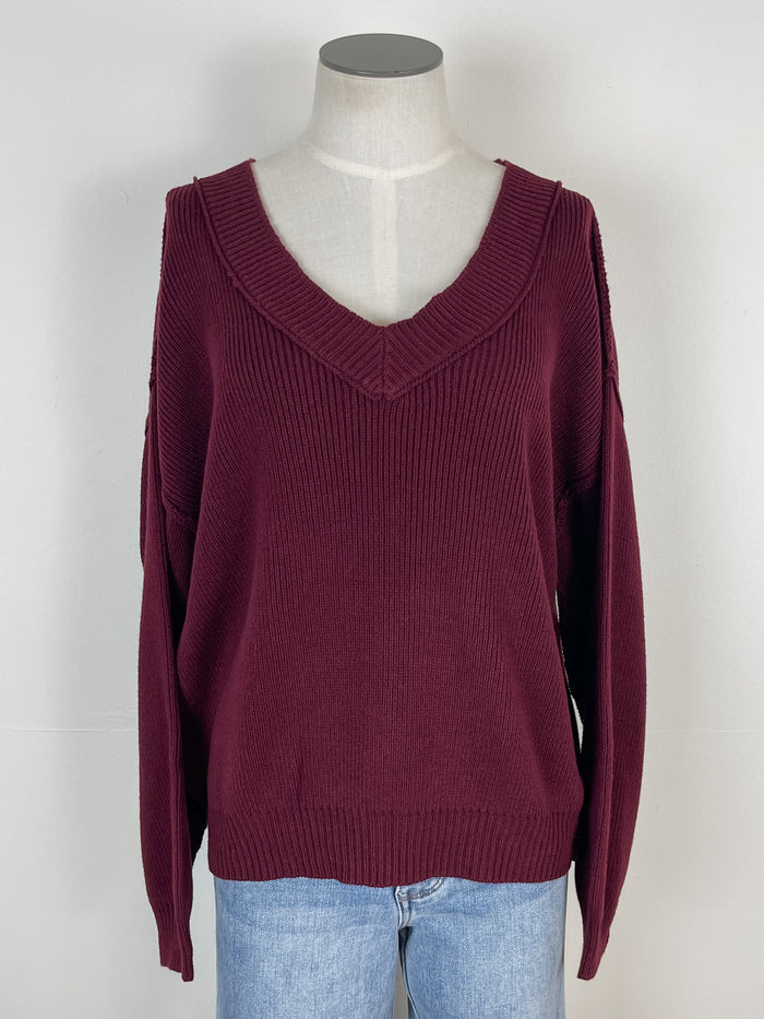 Kenna V Neck Sweater in Oxblood