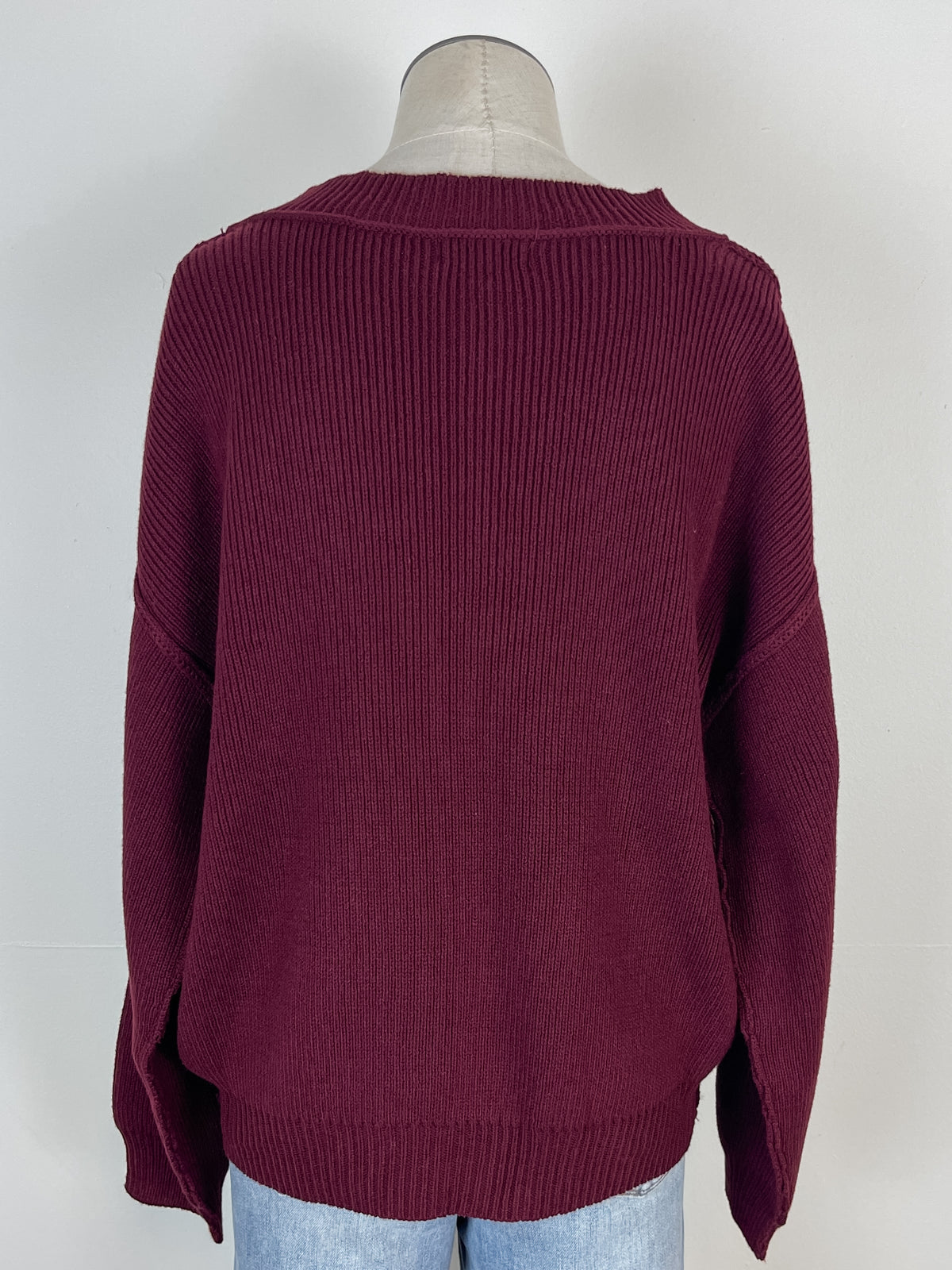 Kenna V Neck Sweater in Oxblood