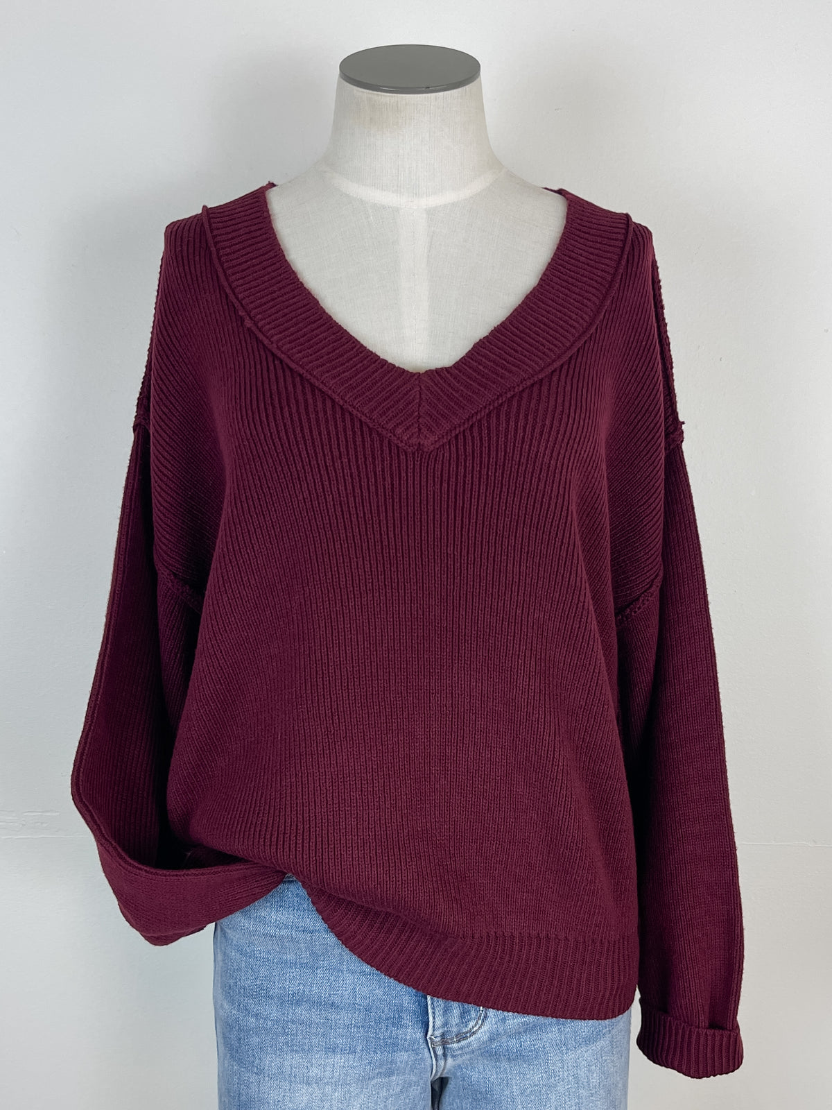 Kenna V Neck Sweater in Oxblood