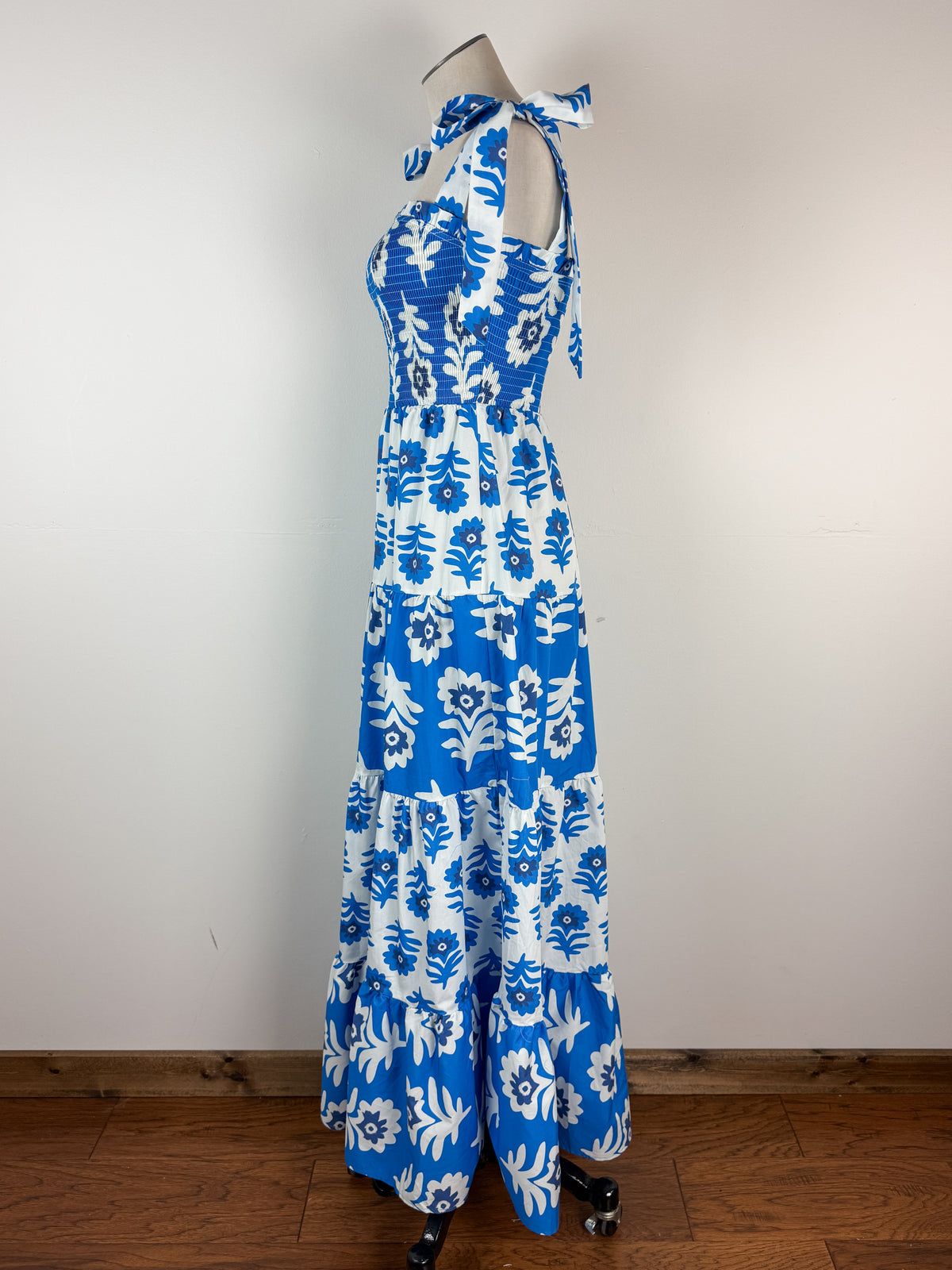 Carter Printed Maxi Dress in Blue/Ivory