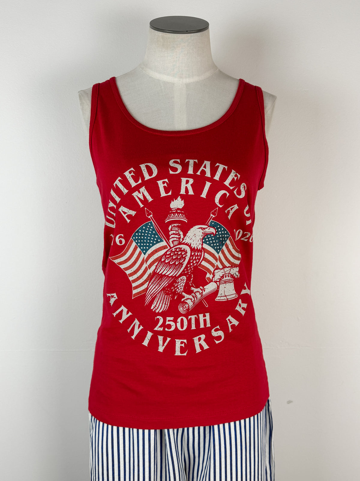 America's 250th Anniversary Tank in Red