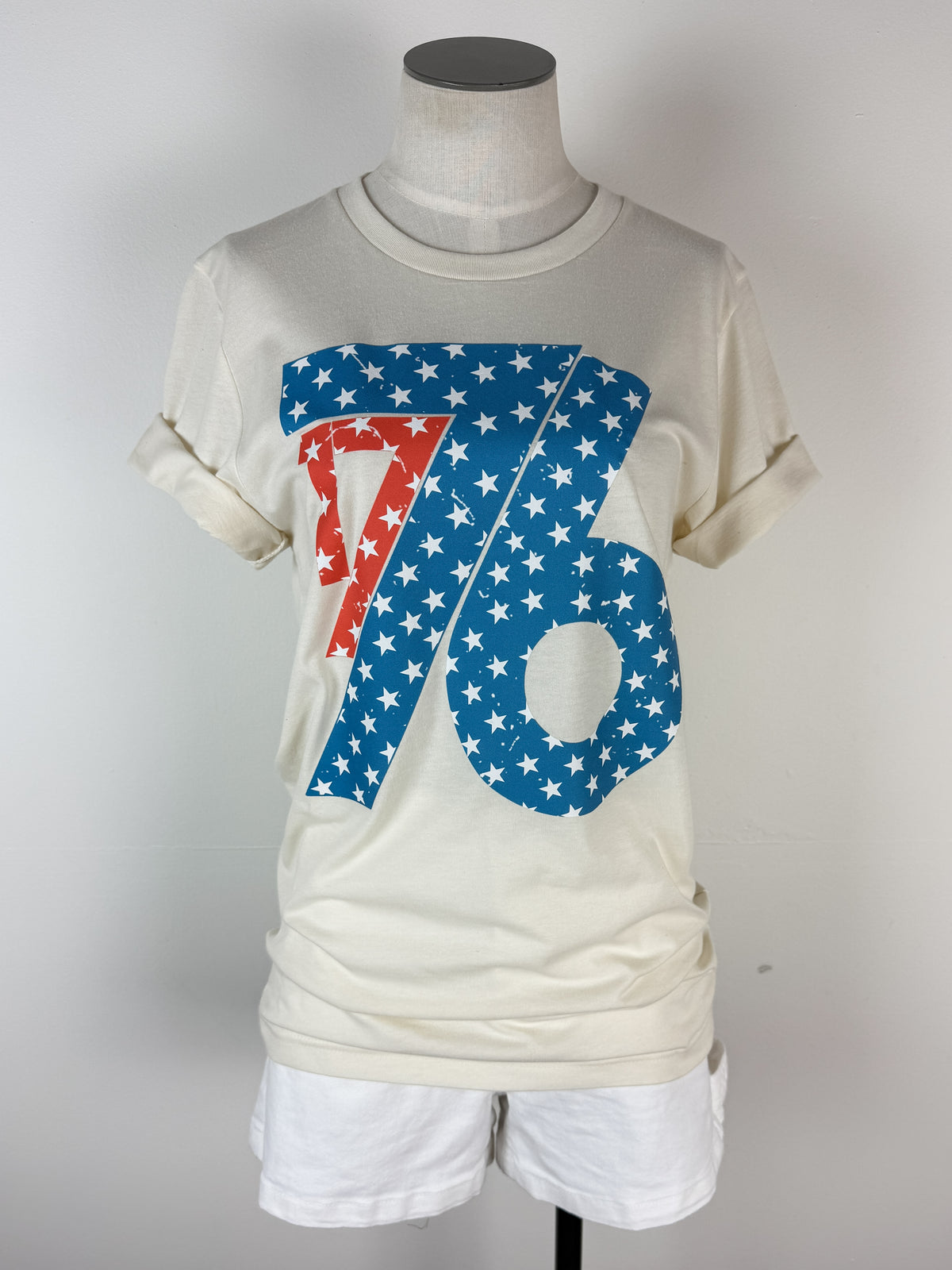 1776 Tee in Natural