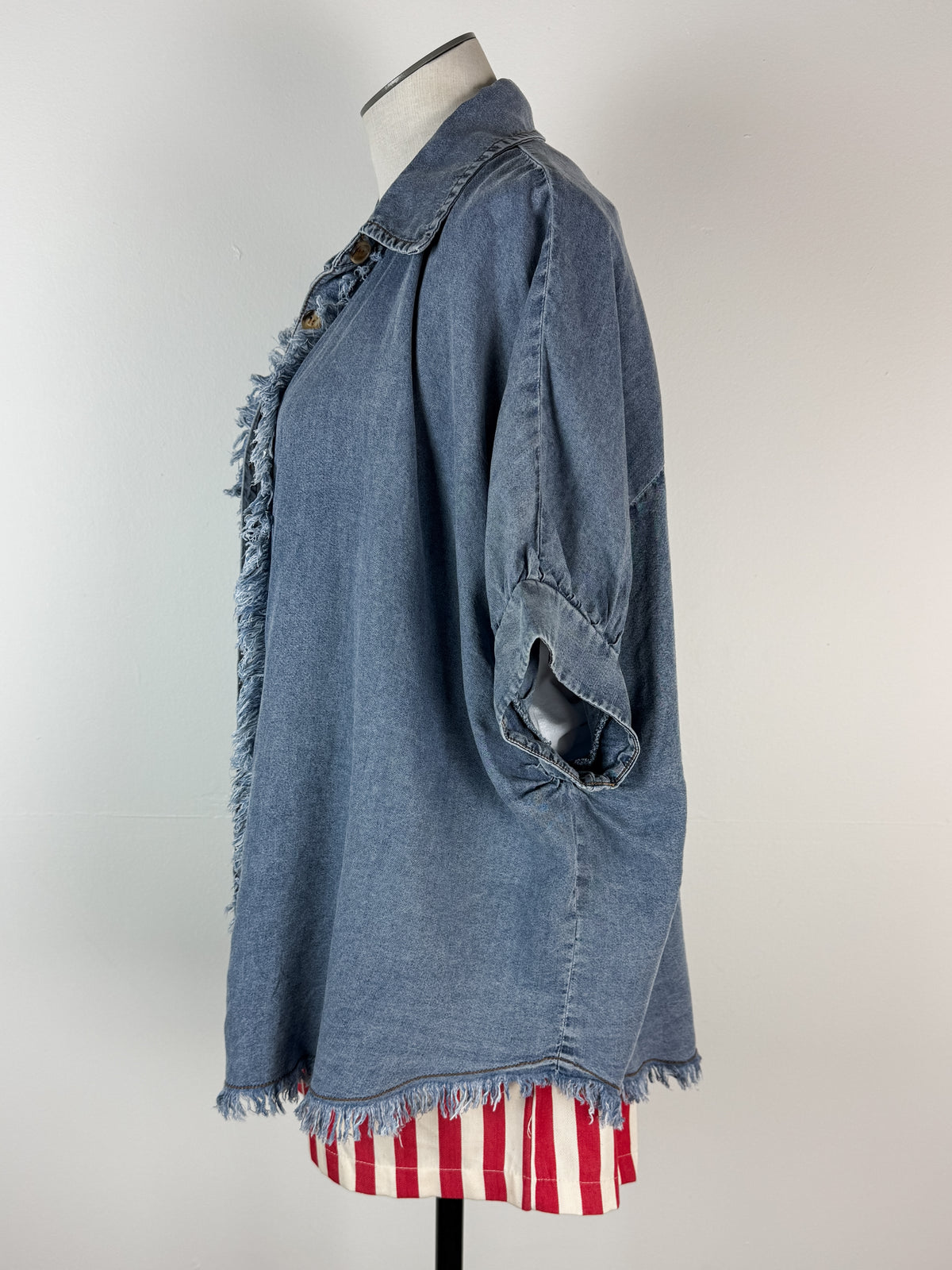 Abby Frayed Trim Top in Denim