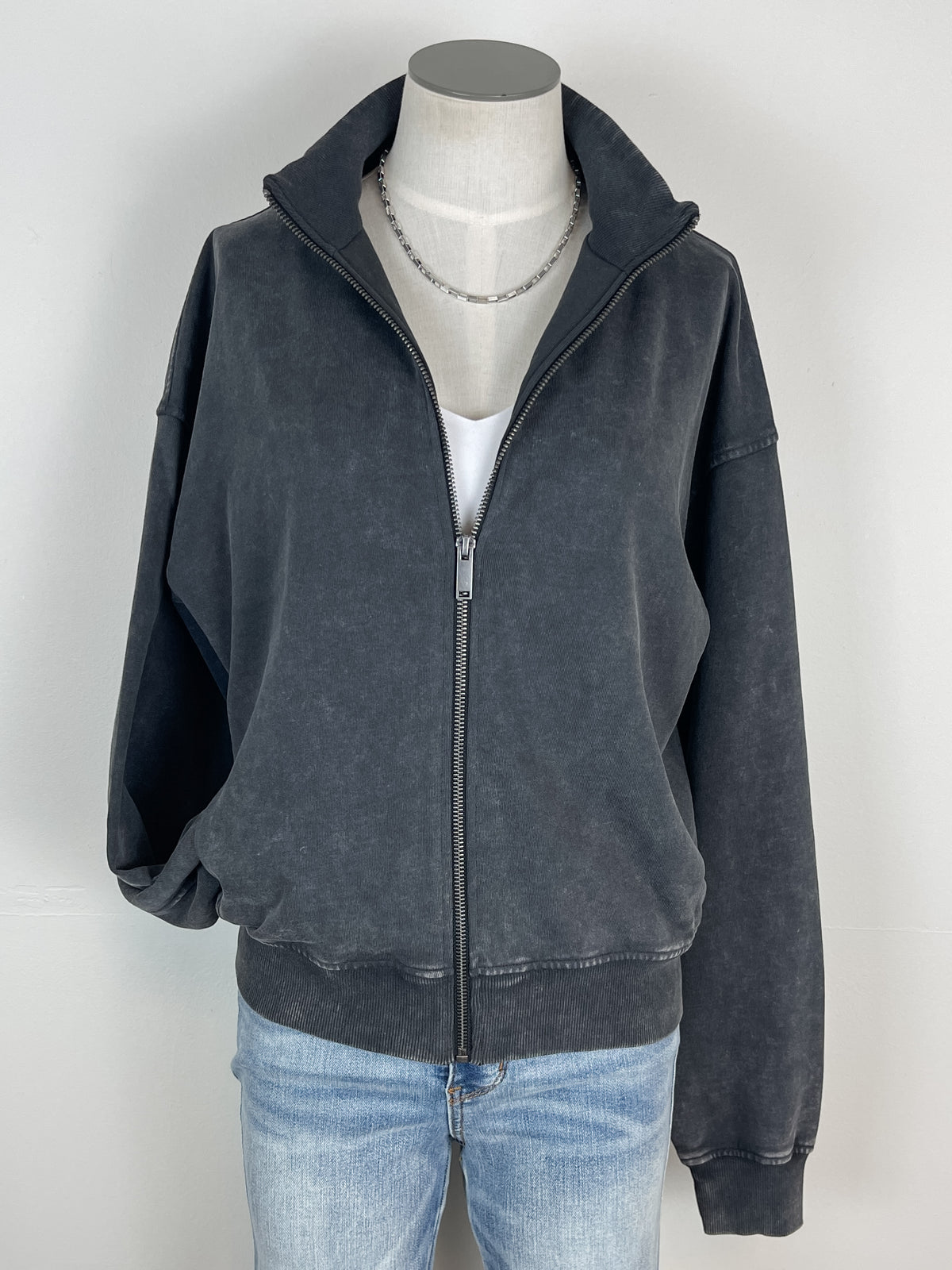 Celia Zip Up Jacket in Charcoal