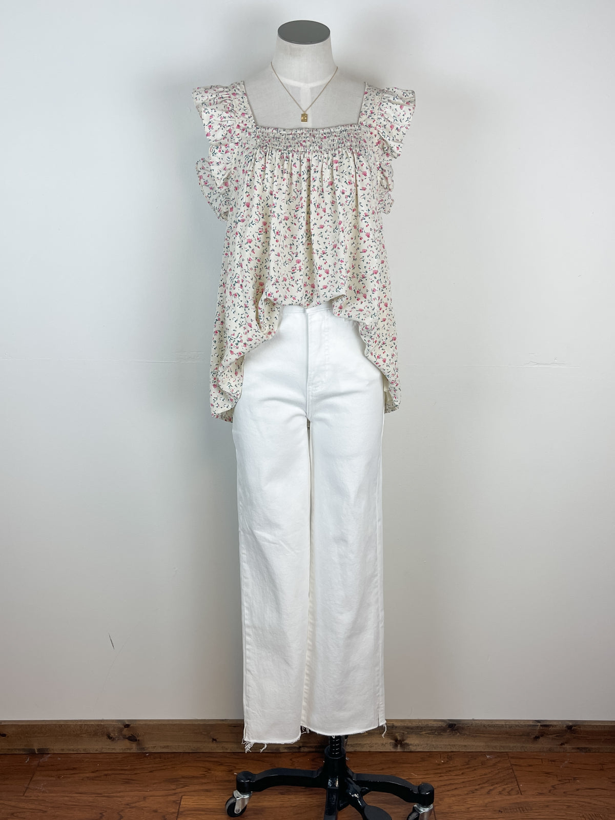 Erin Ditsy Floral Blouse in Cream