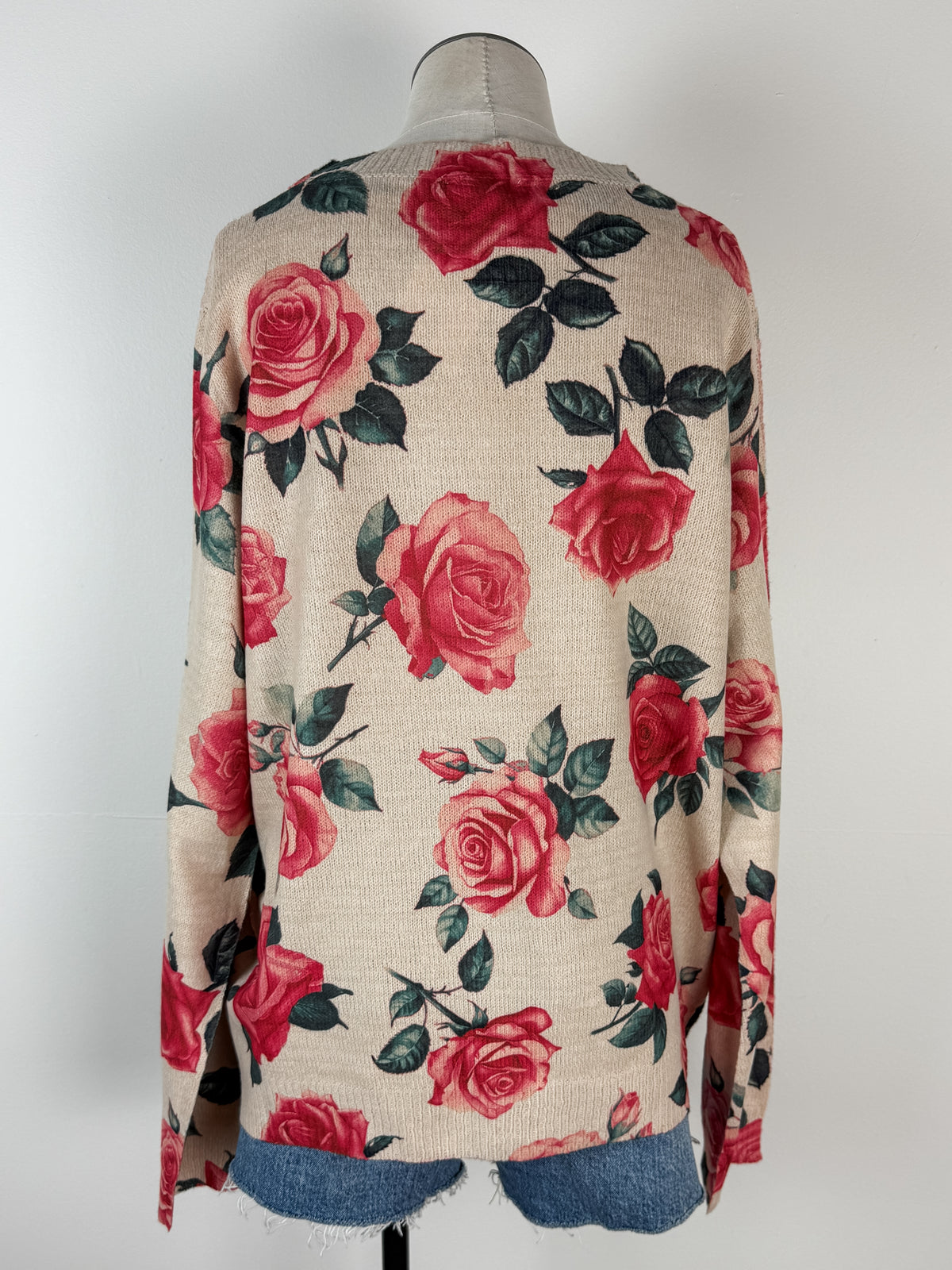 Cassie Rose Sweater in Oatmeal